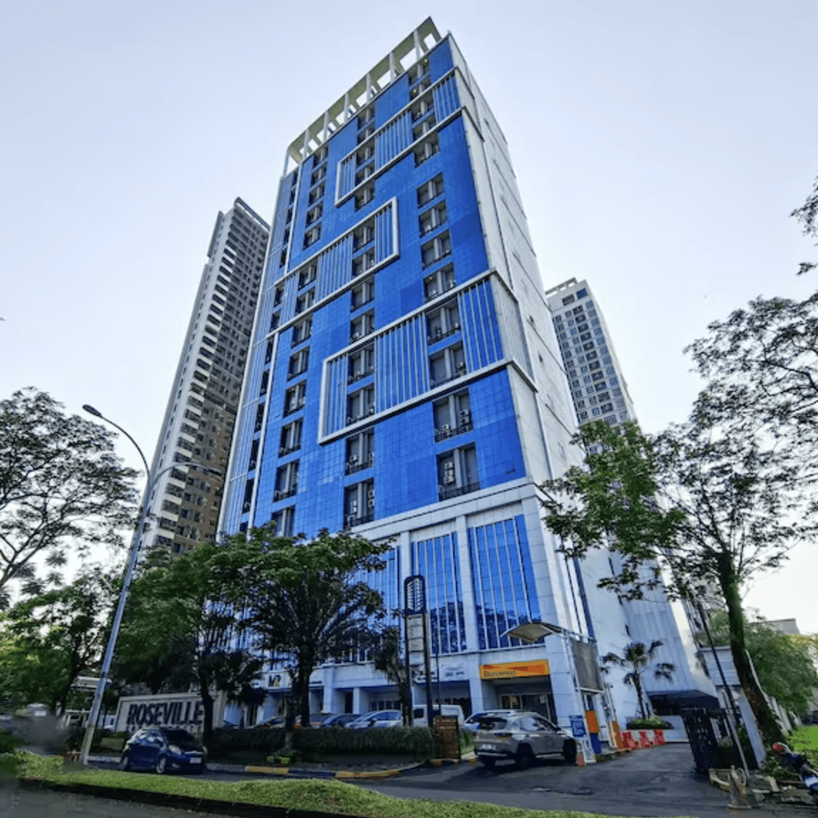 Roseville SOHO & Suites